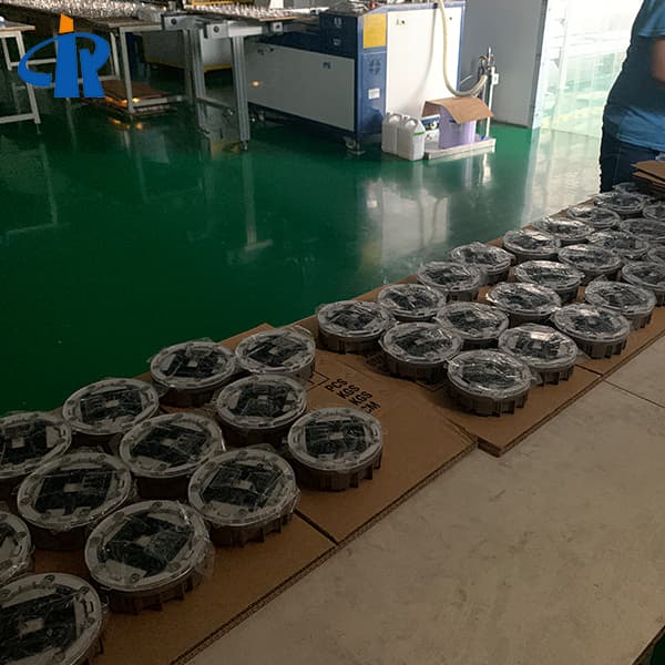 Double Side Cast Aluminum Solar Pavement Markers In Japan